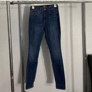 (2 for $20) NWOT Hollister curvy skinny jeans